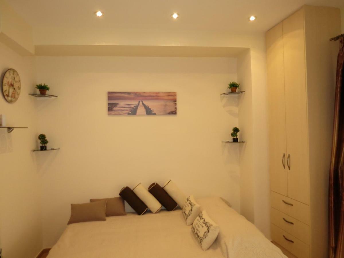 Nice Studio Next To The Sea Афіни Екстер'єр фото